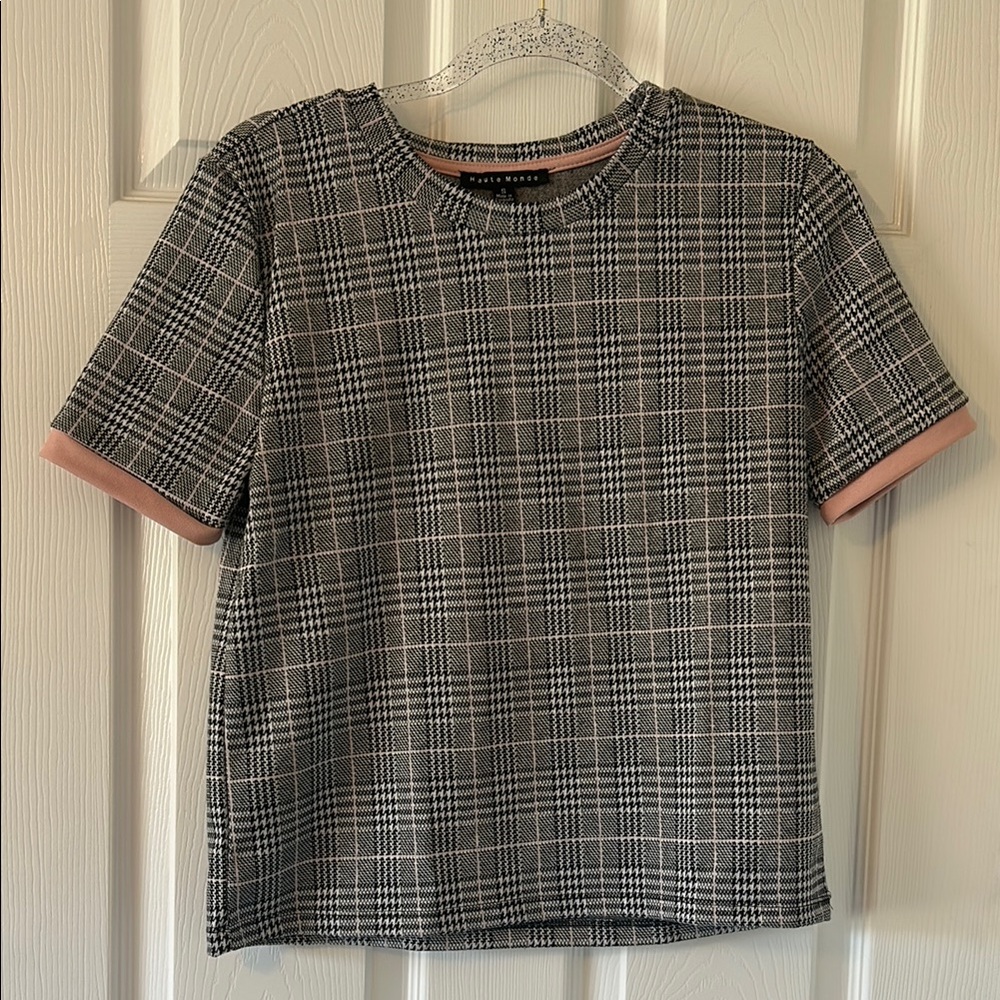 NWOT Haute Monde Black and Pink Plaid Checkered Blouse Size Small